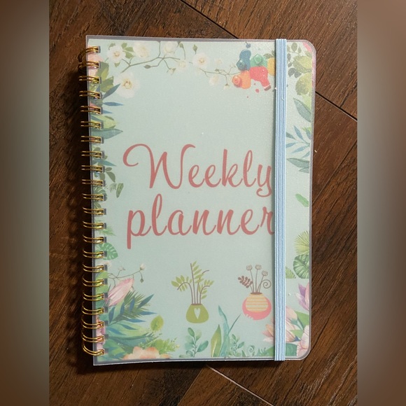 Weekly Planner Notebook - Picture 14 of 16